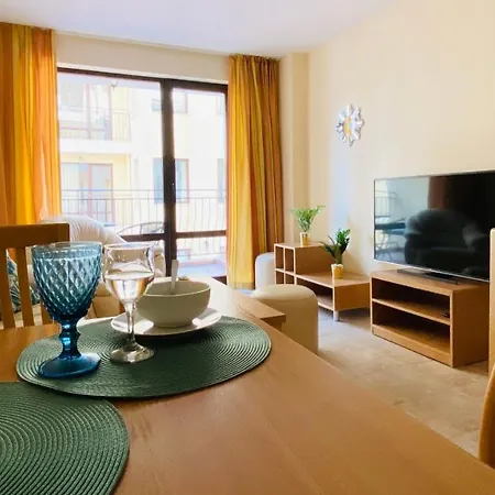 Rose Of Village Cacao Beach, Sunny Beach - Apartellocom アパート *